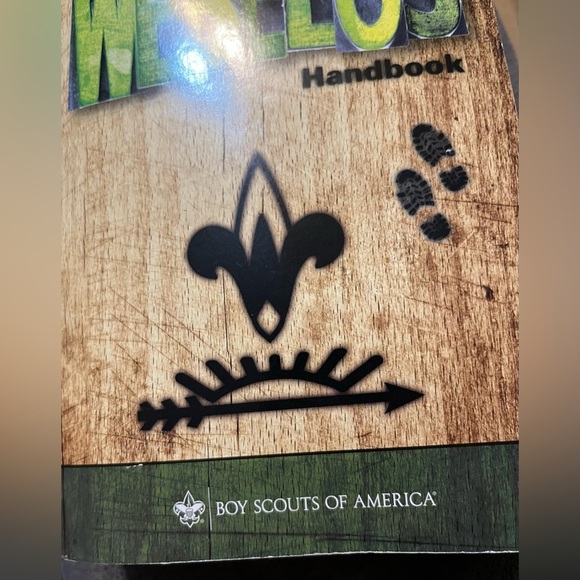Webelos Cub Scout‎ Handbook - Picture 2 of 10